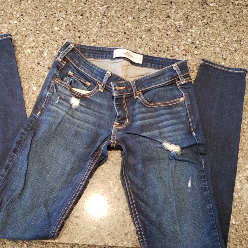 Hollister skinny jeans